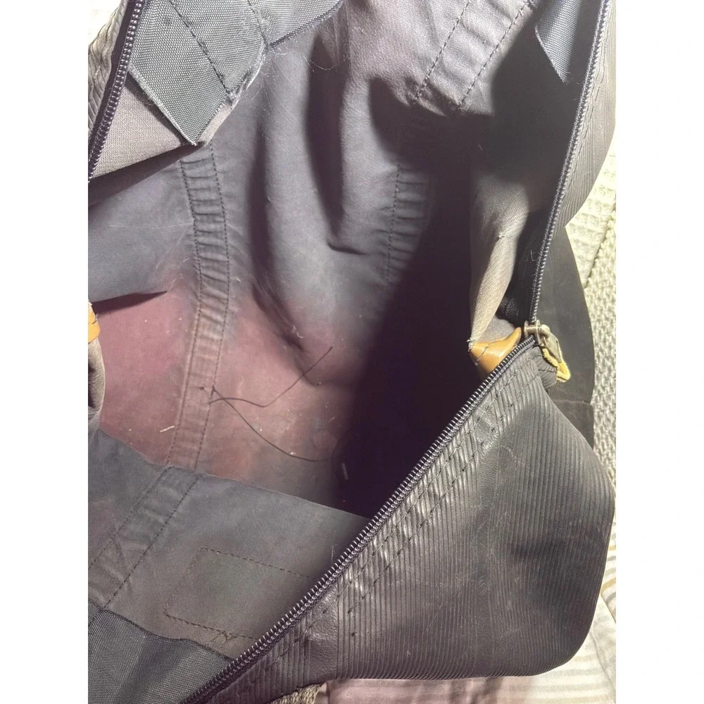 [Gorpcore] Unisex Chanterelle Duffle Bag Large Black‎ Ribbed Rubber Leather